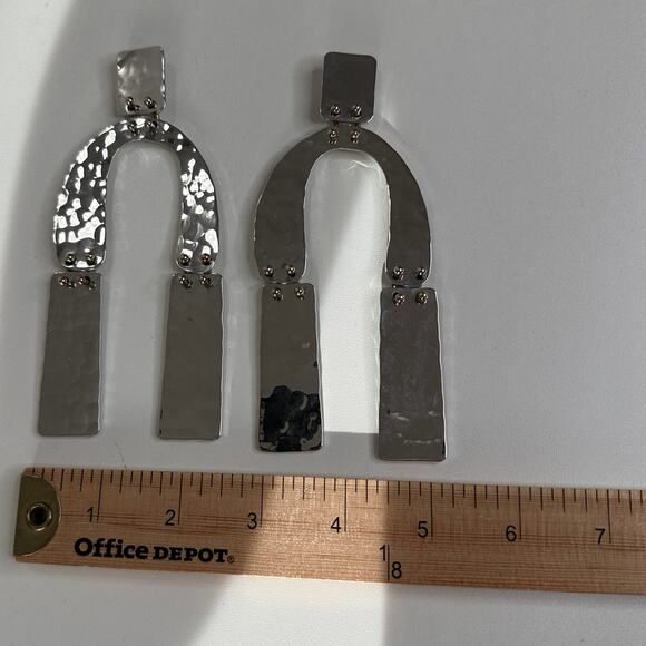 Proenza Schouler Silver Hammered Metal Clip-On Earrings - Picture 13 of 13